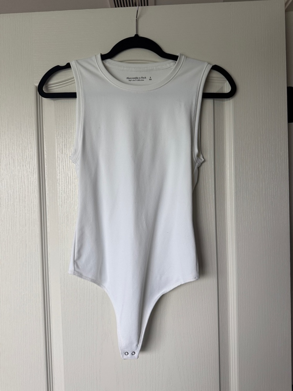 Abercrombie & Fitch White Sleeveless Crew Neck Bodysuit